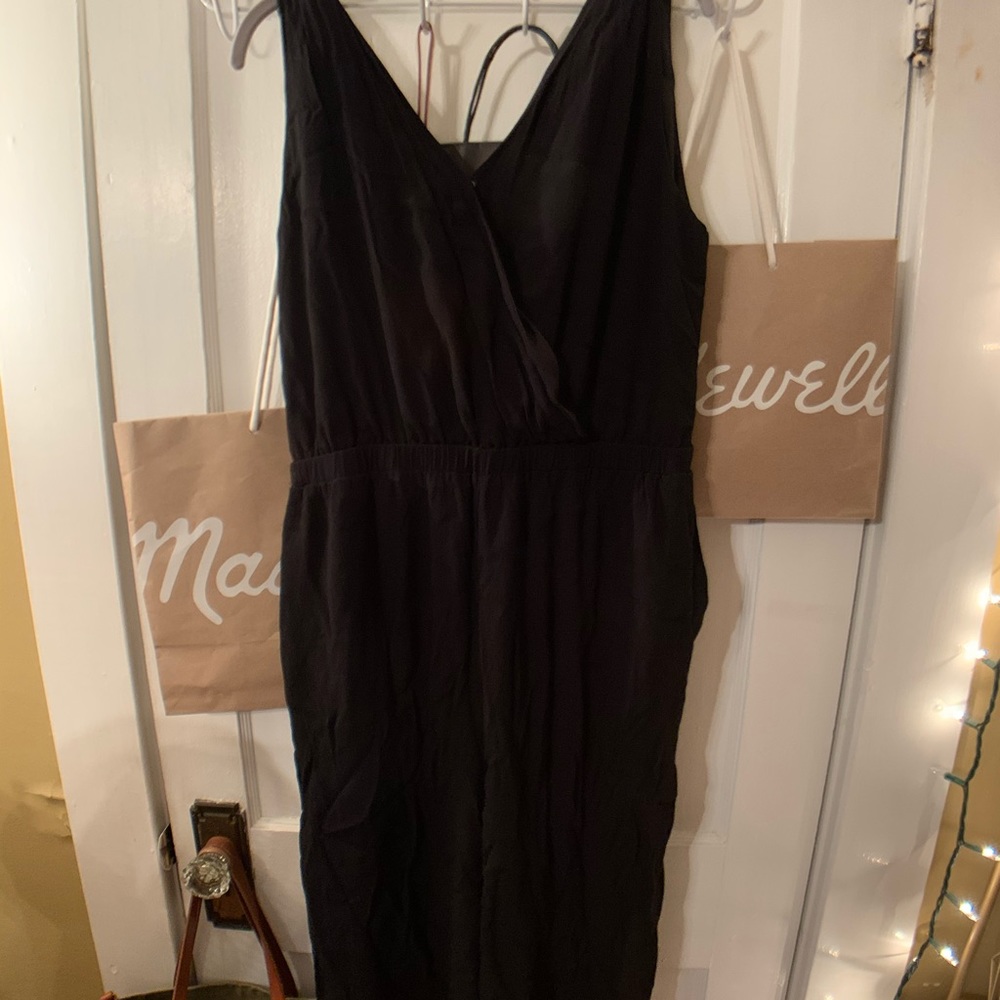 Madewell V Neck Capri Jumpsuit